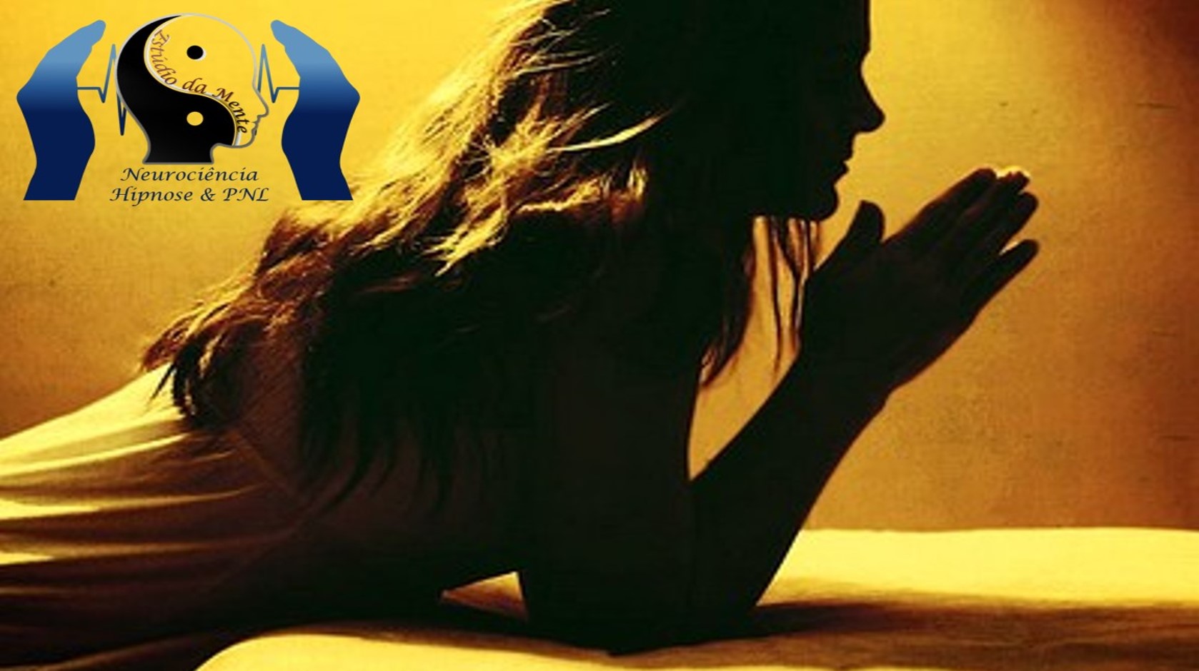 Mulher orando